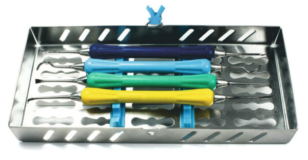 Набор инсрументов для снятия зубных отложений из 4-х предметов с силиконовыми ручками в стерилизаторе 4000-2 ЮП/UP