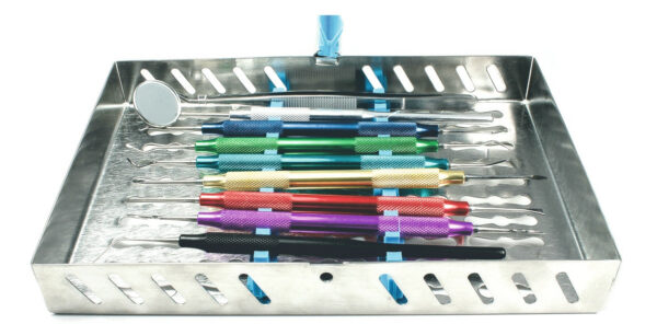 Набор инструментов из 9 предметов для снятия зубных отложений с полыми внутри металлическими ручками в стерилизаторе 9000-3с ЮП/